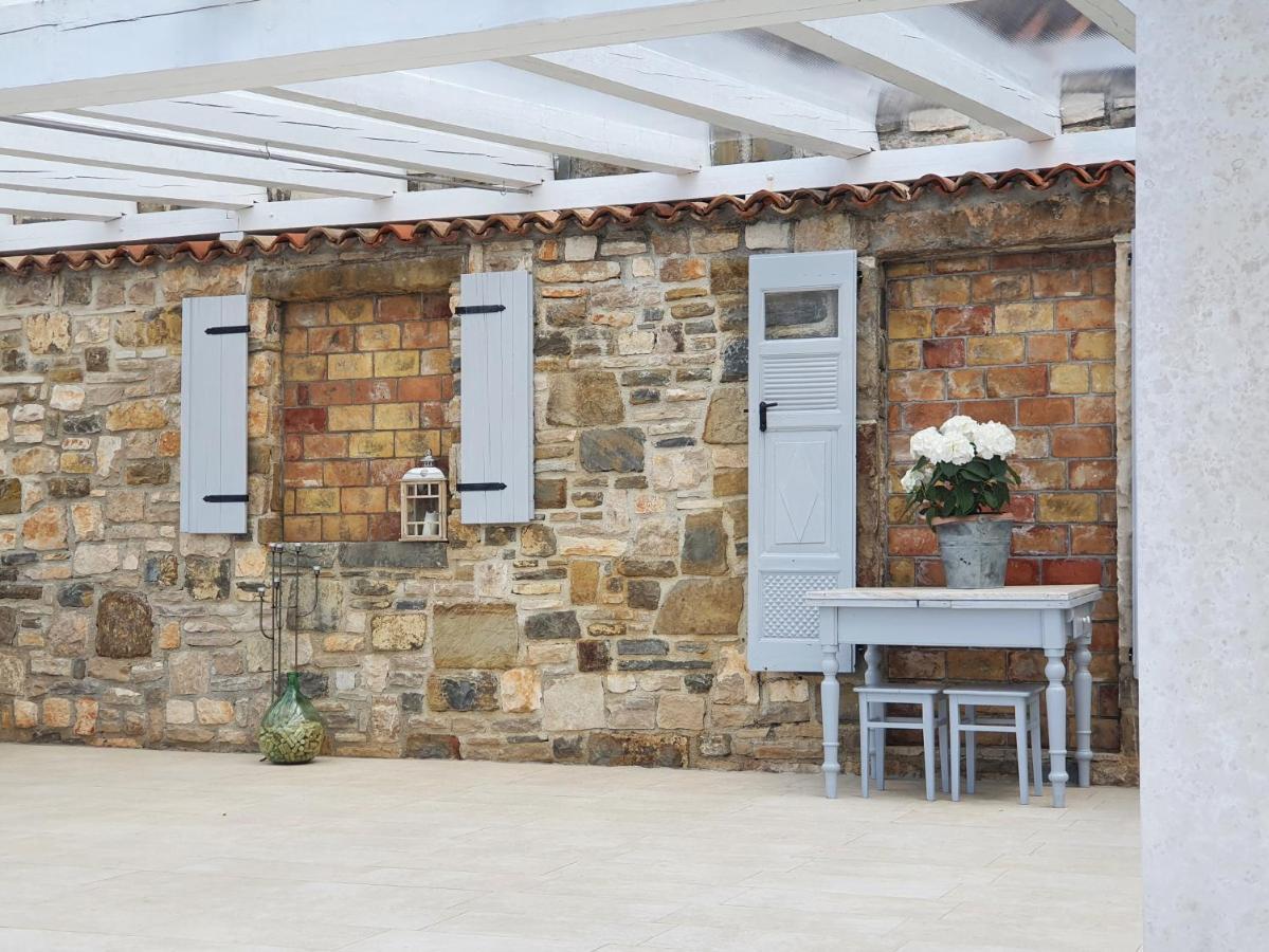 Stancija Ruseti Bed & Breakfast Oprtalj Bagian luar foto