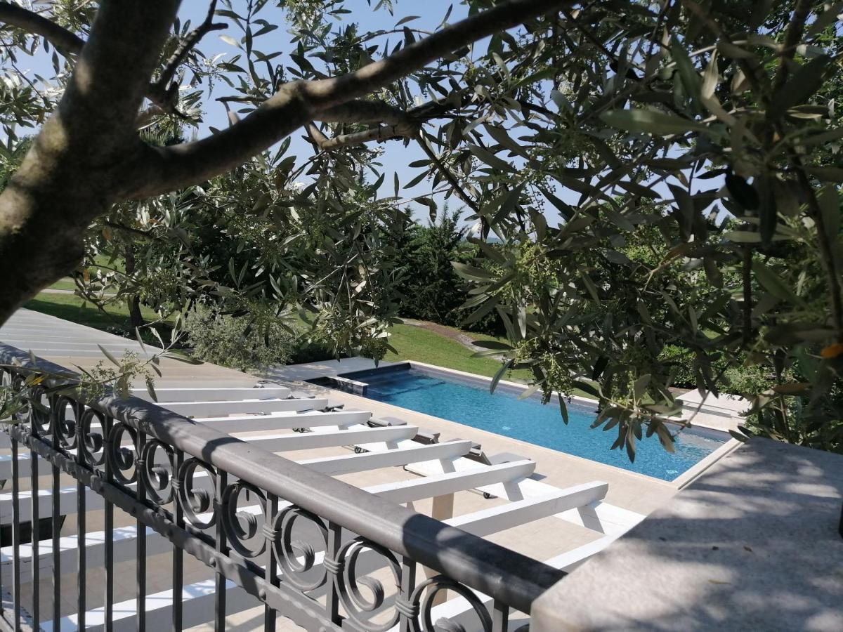Stancija Ruseti Bed & Breakfast Oprtalj Bagian luar foto