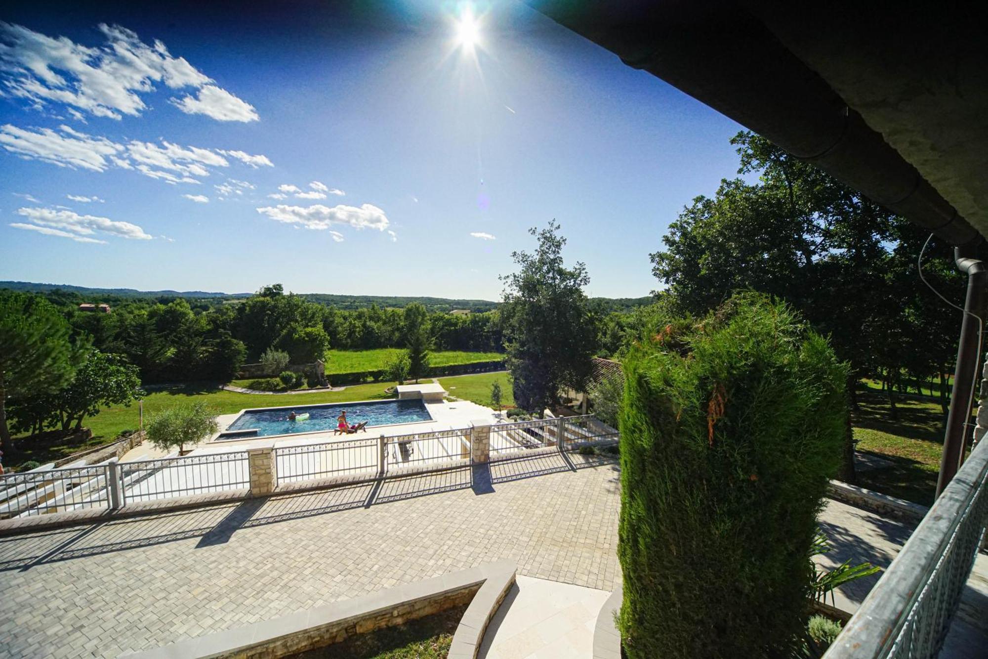 Stancija Ruseti Bed & Breakfast Oprtalj Bagian luar foto